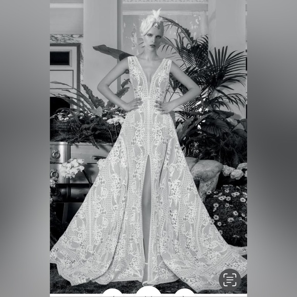 VALENTINI SPOSE
V1116 street size 8 New with detachable train. - Picture 12 of 16